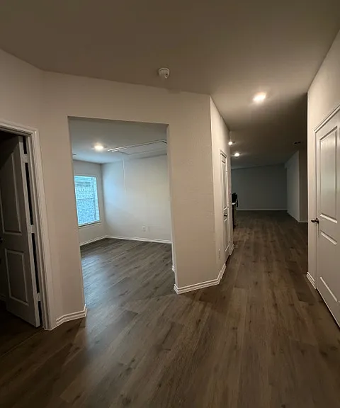 1320 Stuarts Forest Dr — Photo 10