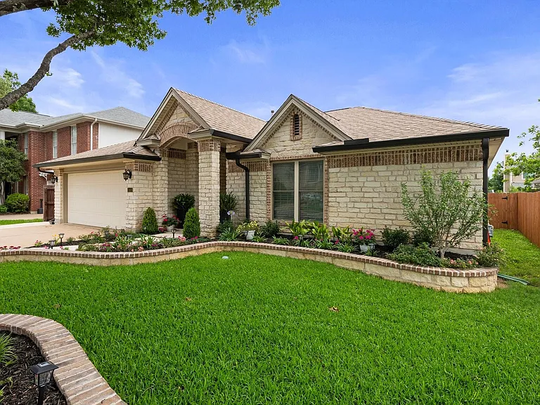1408 Deer Ledge Trl — Photo 3