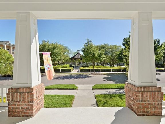 3rd image of 10451 Green Links Dr