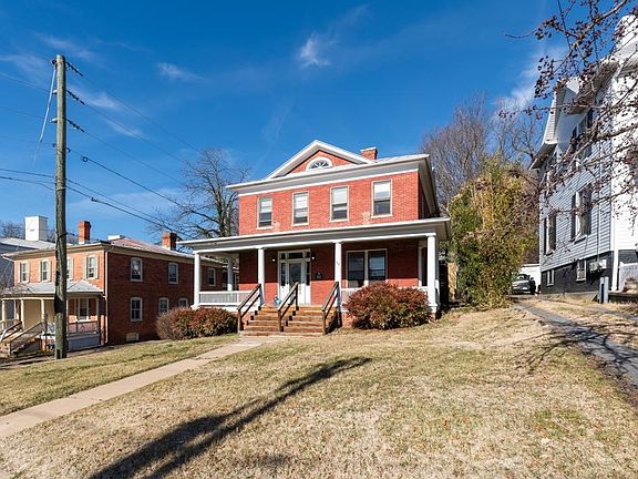 3rd image of 146 N Coalter St