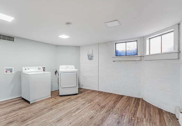 1122 Caroline St #1 — Photo 15