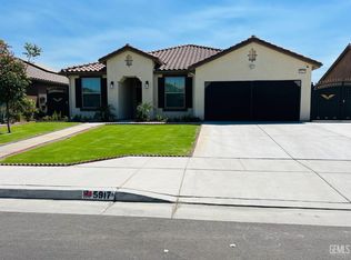 5917 Carrotwood Ave, Bakersfield, CA 93313
