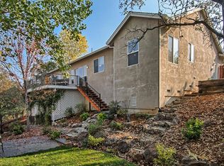 1050 Hillsdale Ct, Redding, CA 96003