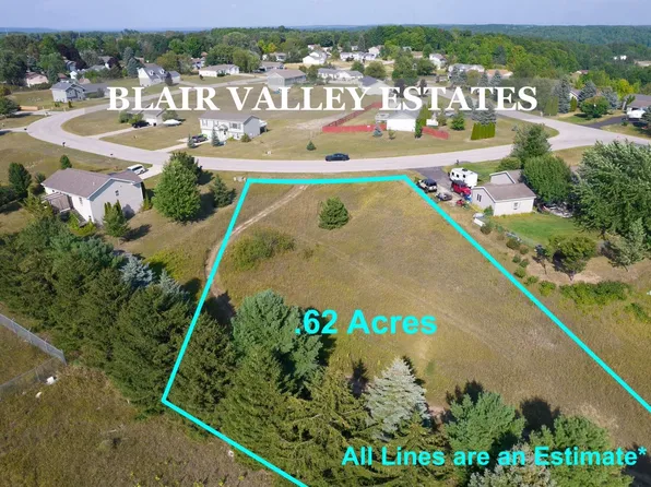 3828 Fieldcrest Ln #18, Traverse City, MI 49685