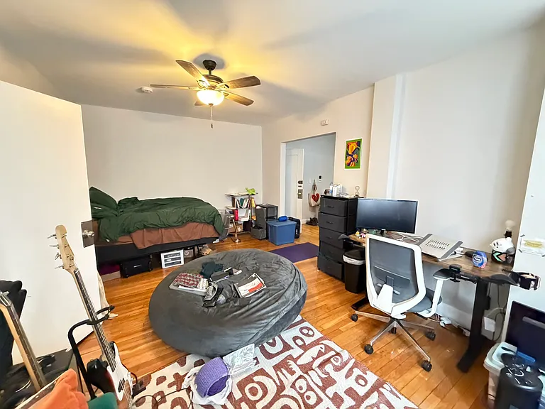 65 Strathmore Rd #2 — Photo 7