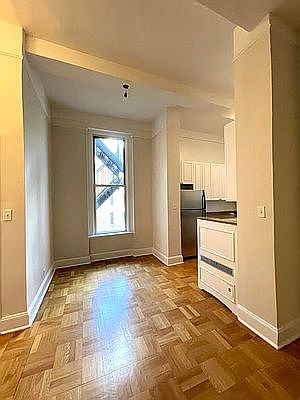 3rd image of 903 Park Ave APT 11C