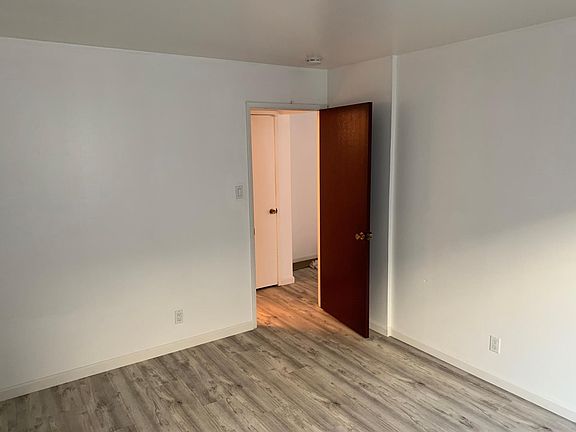 4th image of 1250 19th Ave #2