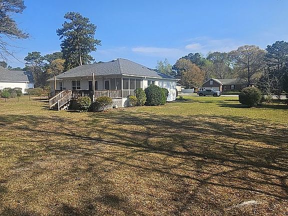 2nd image of 128 Vista Ln
