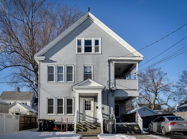 12 Raymond St, Framingham, MA 01702