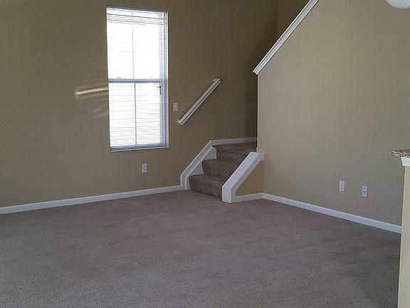 2nd image of 1432 1/2 Chesapeake Ave