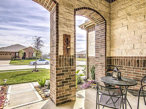 3rd image of 3807 Waterworth Way