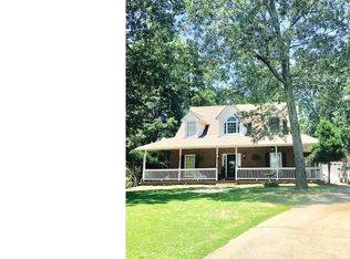 18 Shagbark Dr, Cartersville, GA 30120