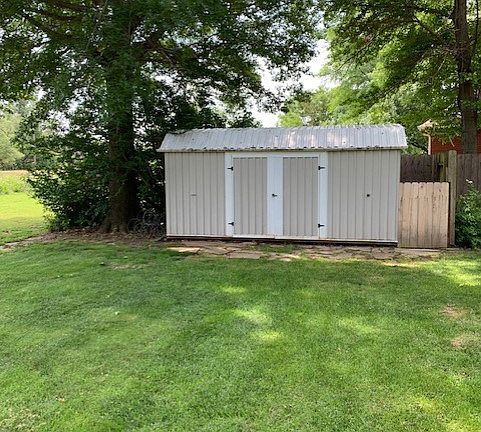 5th image of 2706 Mockingbird Dr