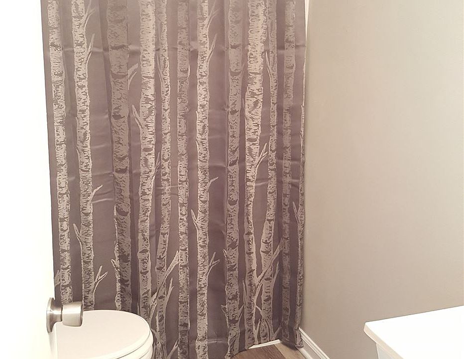 2nd image of 1510 Diuguid Dr