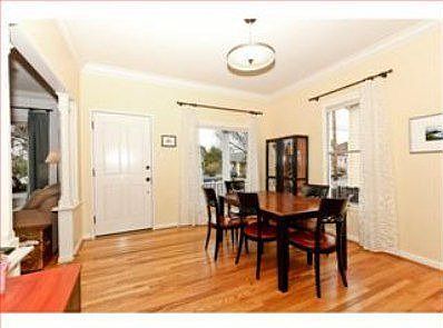 4th image of 1464 Lexington St