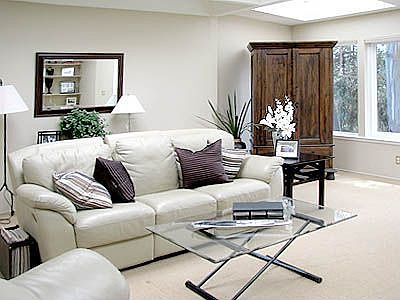 Living room overlooks greenbelt