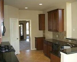 4th image of 1120 Whitemoss Dr