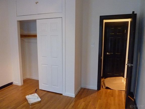 4th image of 320 Lincoln Pl APT C