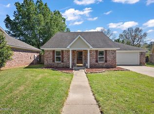 130 Basswood Cir, Brandon, MS 39047