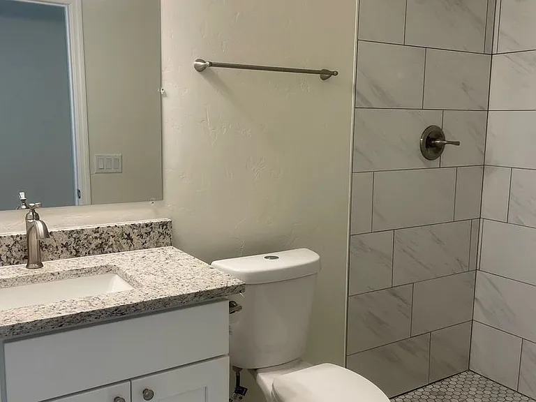 Greenhaven Apartments — Photo 9