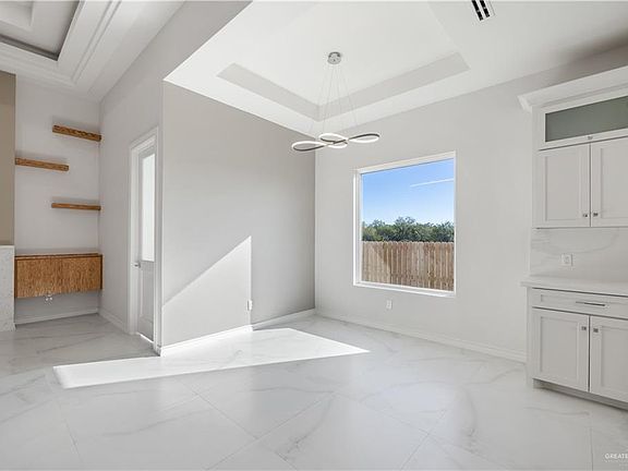 4th image of 8006 N 48th Ln