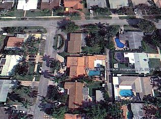 1121 N 13th Ter, Hollywood, FL 33019