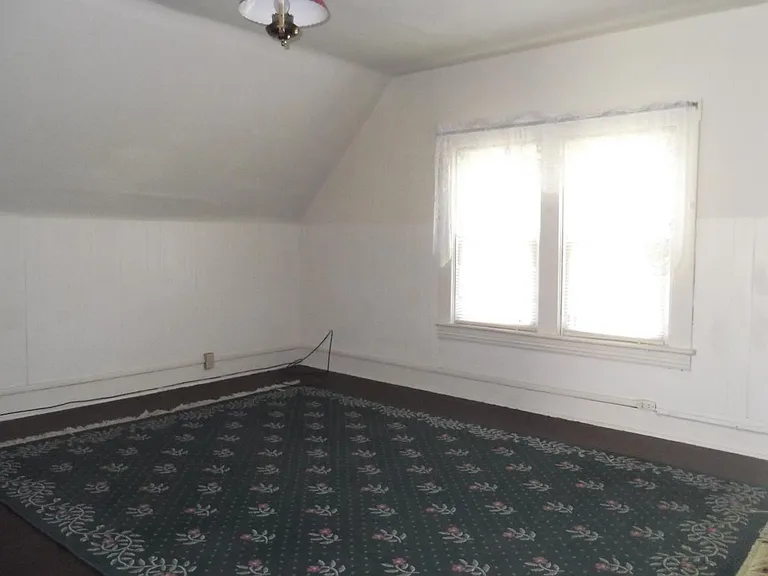 211 Mackey Ave #2 — Photo 4