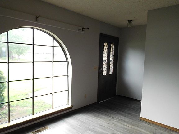 2nd image of 2418 N Husband Pl