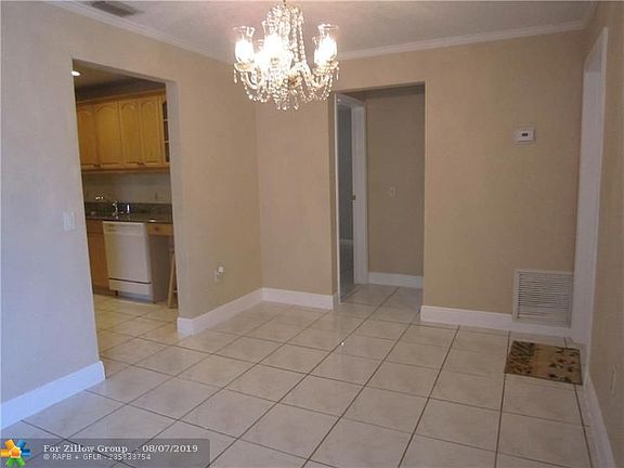 3rd image of 9250 NW 26th St