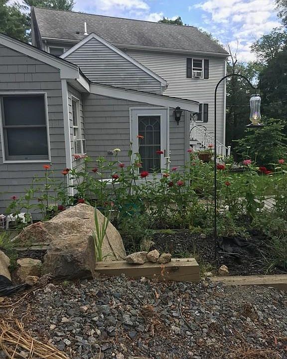 1st image of 156R Eastern Ave #0