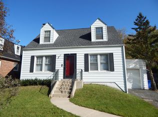 277 S Wolf Rd, Des Plaines, IL 60016