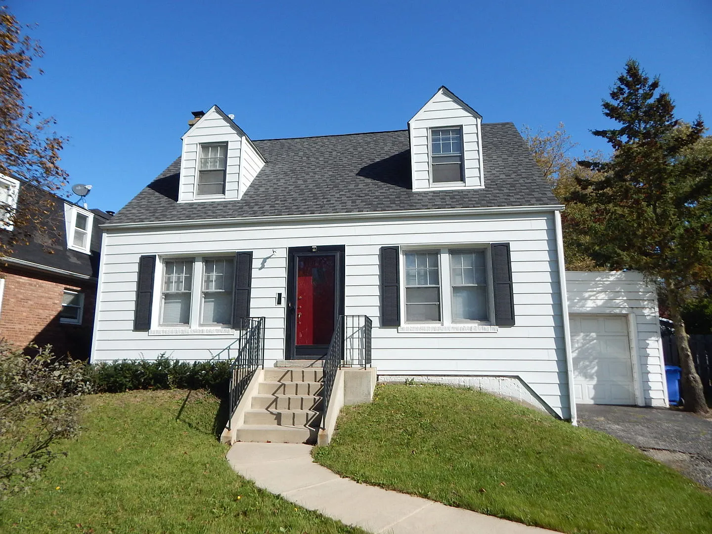 277 S Wolf Rd photo 1