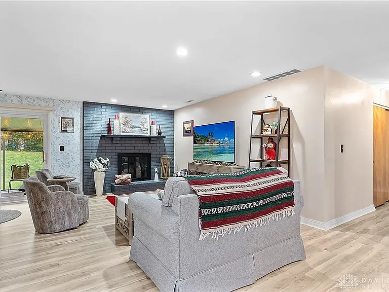 4409 Sunnydale Pl — Photo 30