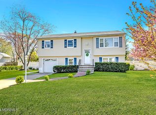 1512 Rogers Rd, Wall Township, NJ 07719