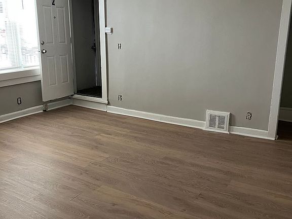 4th image of 347 Bergen St APT 2