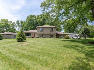 146 Spring Ct, Carmel, IN 46033