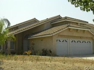 681 La Cumbre Cir, Corona, CA 92879