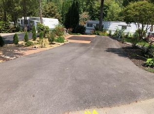 4229 E Pkwy, Gatlinburg, TN 37738