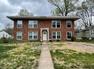 401 N 39th St APT 1, Belleville, IL 62226