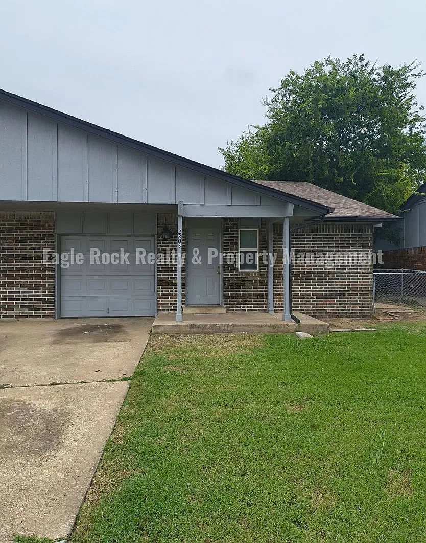 Lunda Rock Duplex, Unit 2203 — Photo 1
