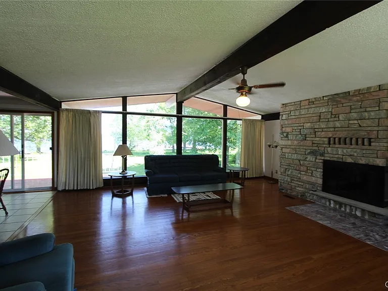6363 Muskrat Bay Rd — Photo 29