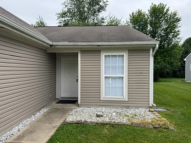 829 Jack Pine Dr — Photo 3