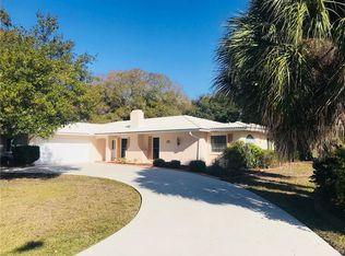 3227 Pine Valley Dr, Sarasota, FL 34239