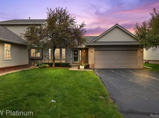 12540 Noonan Ct, Utica, MI