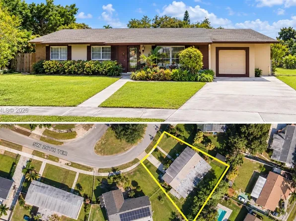 11950 SW 26th Ter, Miami, FL 33175