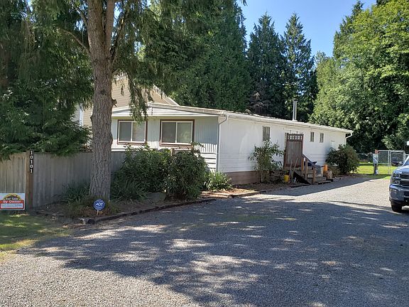 2nd image of 10101 228th Pl SE