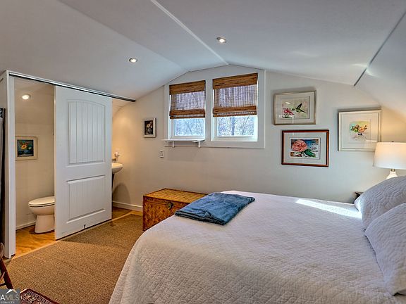 4th image of 1063 Joe Davis Rd