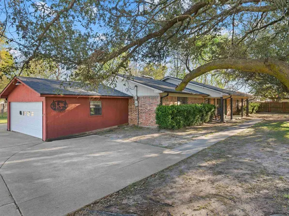 1818 S Us Highway 79, Carthage, TX 75633