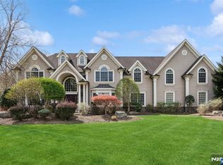 23 Fred St, Old Tappan, NJ 07675