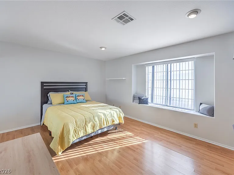 271 Sunshine Springs Ct — Photo 28